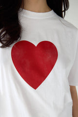 HEART GRAPHIC T-SHIRT