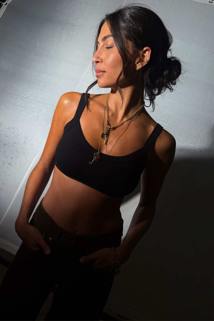 Deloris Thin Chain Key Necklace