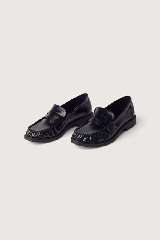 CLASSIC LOAFER