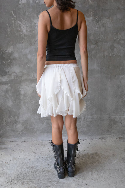 LACE RUFFLE MINI SKIRT