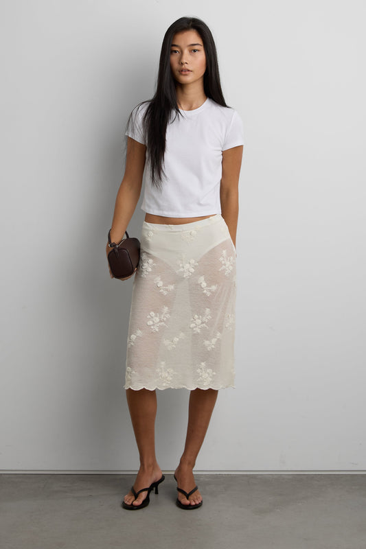 FLORAL EMBROIDERED LACE SKIRT