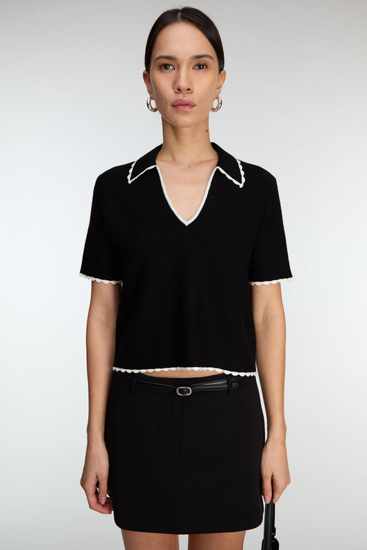 CROPPED COLLARED V-NECK SHORT SLEEVE SWEATER