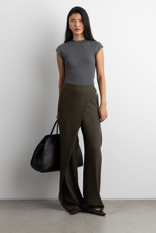 KNIT MOCKNECK TOP