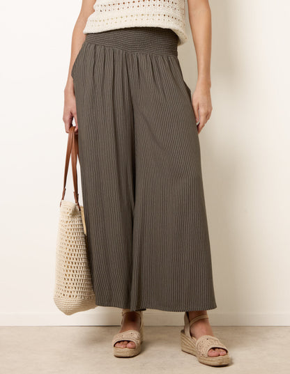 Wide Leg Shirred Waist Wavy Trousers