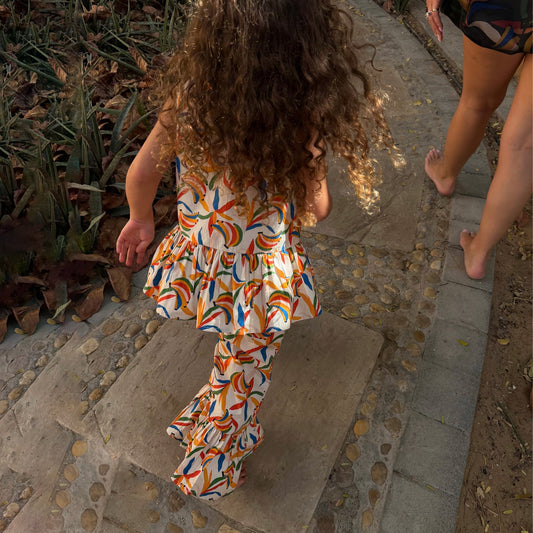 Girl's Banana Cotton Woven Set