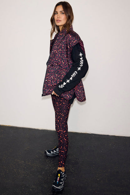 Dark Leopard Gilet